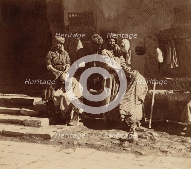 Barber in the Registan, Samarkand, between 1905 and 1915. Creator: Sergey Mikhaylovich Prokudin-Gorsky.