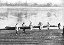 Practicing for the Universities' Boat-Race, 1895. Creator: George Meisenbach.