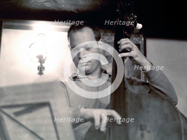 Alec Dankworth, Watermill, Dorking, Surrey.  Artist: Brian O'Connor