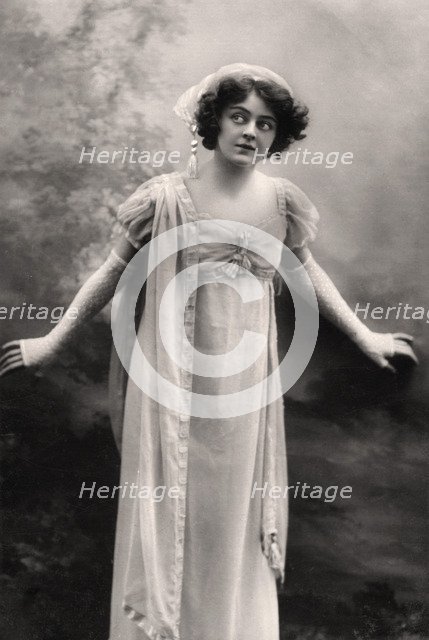 Adrienne Augarde (1882-1913), English actress, 1907. Artist: Unknown