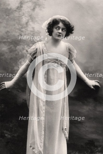 Adrienne Augarde (1882-1913), English actress, 1907. Artist: Unknown