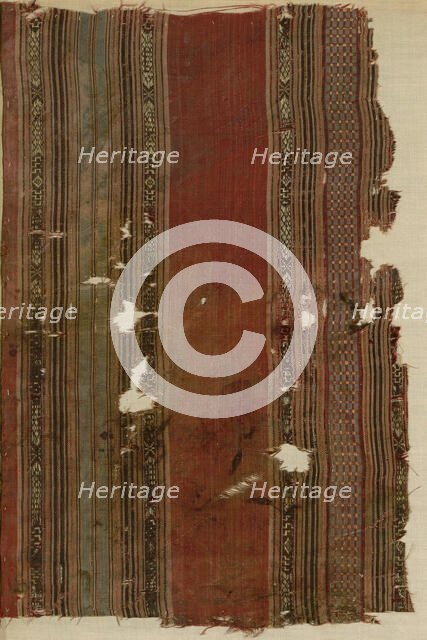 Fragment, Egypt, Arab period (641-969)/Fatimid period (969-1171)/Ayyubid period (1171-1250... Creator: Unknown.