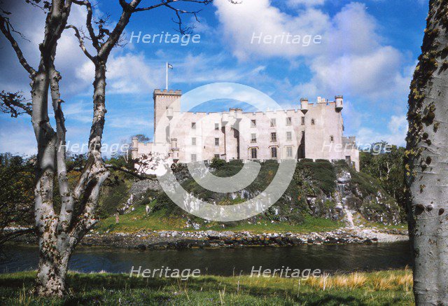 Dunvegan Castle, Isle of Skye, Scotland, 20th century. Artist: CM Dixon.
