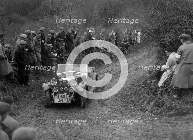 Riley Lynx of AR Rye competing in the MCC Lands End Trial, 1935. Artist: Bill Brunell.