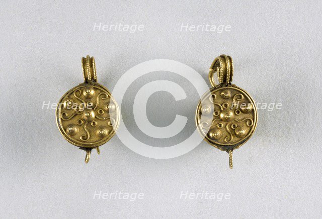 Pair of hemispherical gold earrings, Byzantine, c4th-7th century. Artist: Unknown.