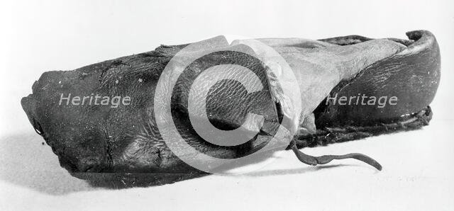 Child's Shoe, England, 16th century. Creator: Unknown.