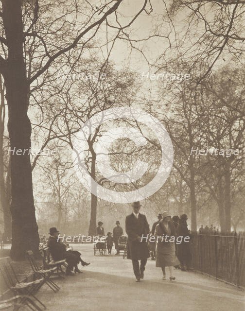 St James's Park. From the album: Photograph album - London, 1920s. Creator: Harry Moult.