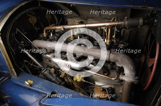 Napier open tourer 1913. Artist: Simon Clay.