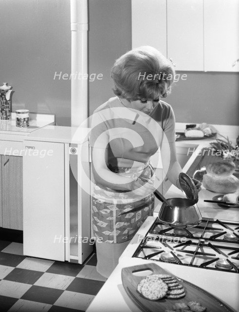 Kitchen scene, Warwick, Warwickshire, 1966. Artist: Michael Walters