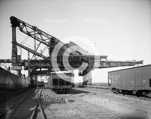 Hulett machine unloading ore, Pennsylvania [Railroad] dock, Buffalo, N.Y., c1908. Creator: Unknown.