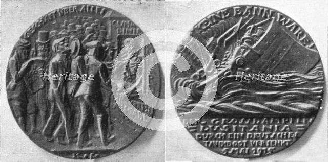 'La medaille commemorative allemande du torpillage du "Lusitania". 7 mai 1915', 1915. Creator: Unknown.