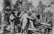 Austrians loading 30.5 cm gun, between c1915 and 1918. Creator: Bain News Service.