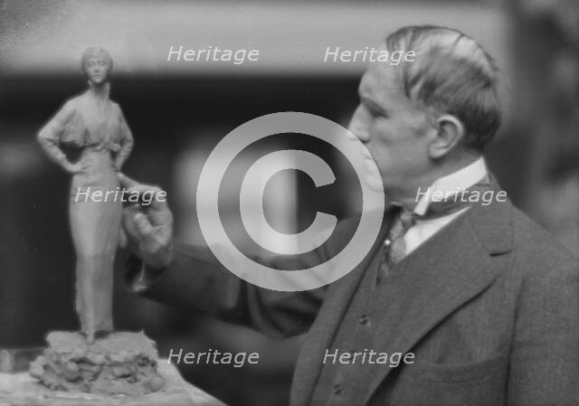 Troubetzkoy, Paul, Prince, portrait photograph, 1914 Jan. 28. Creator: Arnold Genthe.