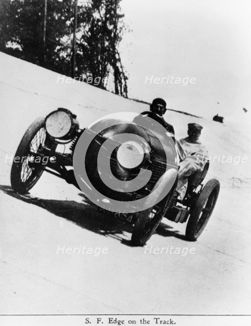 SF Edge driving a Napier, Brooklands, Surrey, 1907. Artist: Unknown