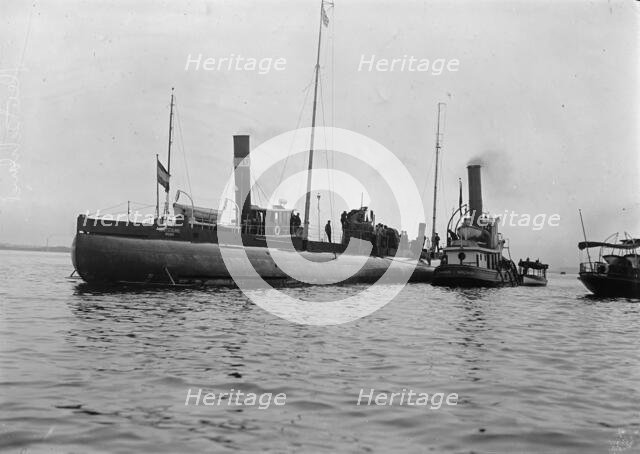 Deutschland - German Submarine at Baltimore, 9-10 July 1916. Creator: Harris & Ewing.