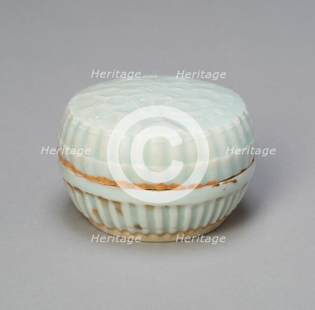 Lobed Cosmetic Box with Flowering Stems, Southern Song or Yuan dynasty, 13th/14th century. Creator: Unknown.