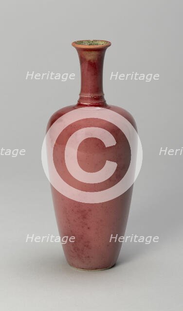 Three-String Bottle Vase, Qing dynasty (1644-1911), Kangxi reign mark and period (1662-1722). Creator: Unknown.