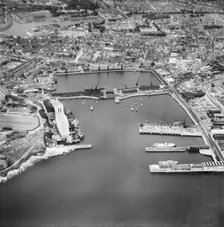 Great Western Docks (Millbay Docks), Stonehouse, Plymouth, 1953. Artist: Aerofilms.