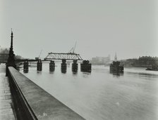 Temporary bridge over the River Thames being dismantled, London, 1948. Artist: Unknown.