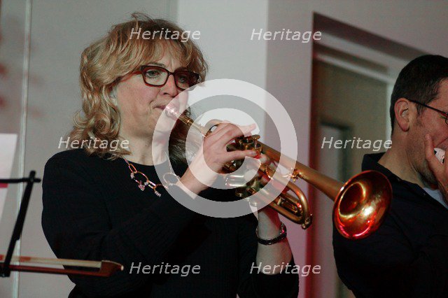 Sue Richardson, Seaford Head Golf Club, Seaford, Feb 2016. Artist: Brian O'Connor.