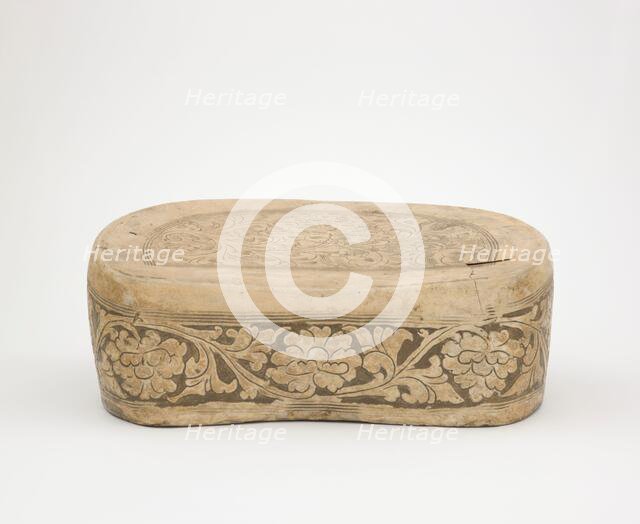 Pillow, 1100-1299. Creator: Unknown.