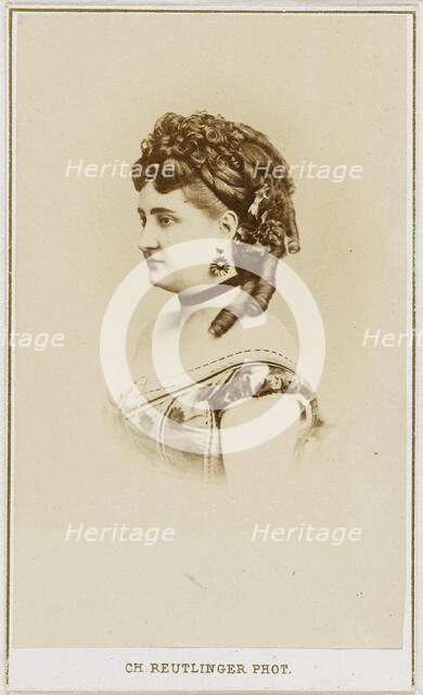 Portrait of the opera singer Carlotta Patti (1835-1889). Creator: Photo studio Reutlinger, Paris  .