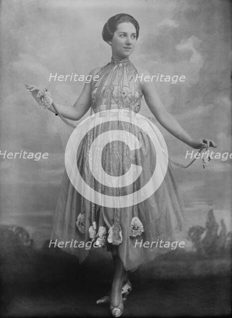 Florence Walton, between c1915 and c1920. Creator: Bain News Service.