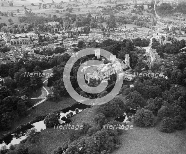 Warwick Castle, Warwickshire, 1920. Artist: Aerofilms.