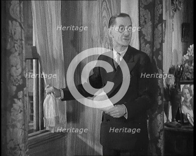 Comic Making Jokes, 1931. Creator: British Pathe Ltd.