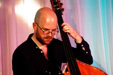 Philip Lewin, Joan Fort Trio plus Vincent Herring, Watermill Jazz Club, Dorking, Surrey, 20 May 2025 Creator: Brian O'Connor.