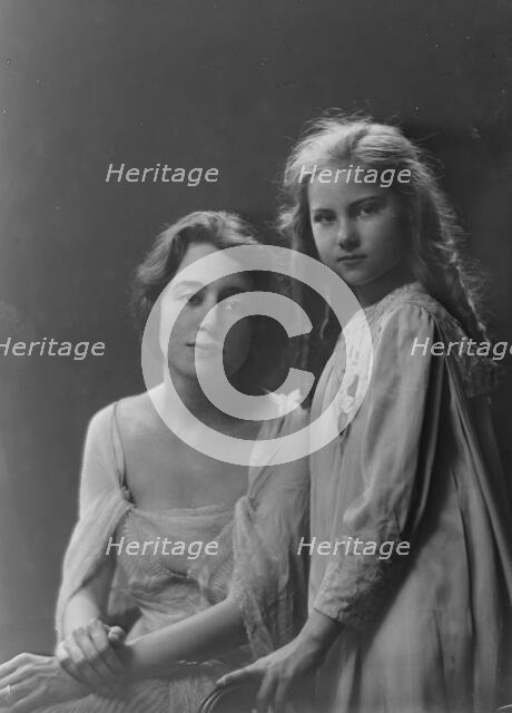 Freeman, Helen, Miss, and Miss Emerson, portrait photograph, 1919 June 21. Creator: Arnold Genthe.