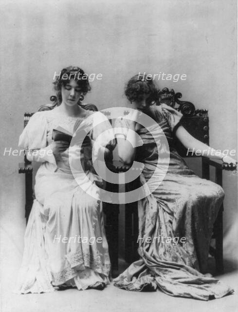 Misses Blount, between c1890 and c1910. Creator: Frances Benjamin Johnston.