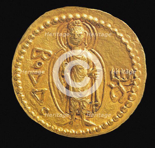 Gold Coin, Kushan. Reverse: in Bactrian script Buddha (boddo), 127-150. Creator: Numismatic, Ancient Coins  .