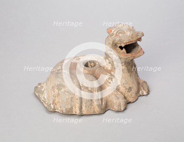 Coiled Feline, Han dynasty (206 B.C.-A.D. 221). Creator: Unknown.