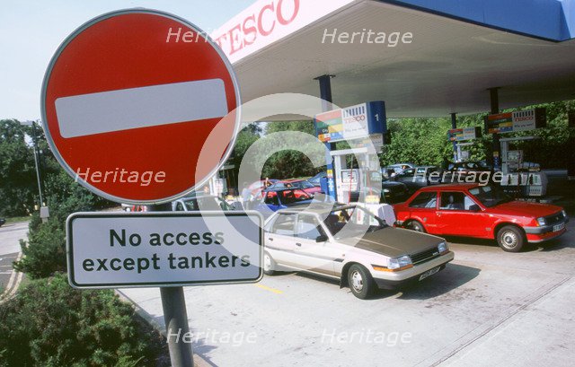 Fuel crisis 2000. Queues for petrol. Artist: Unknown.