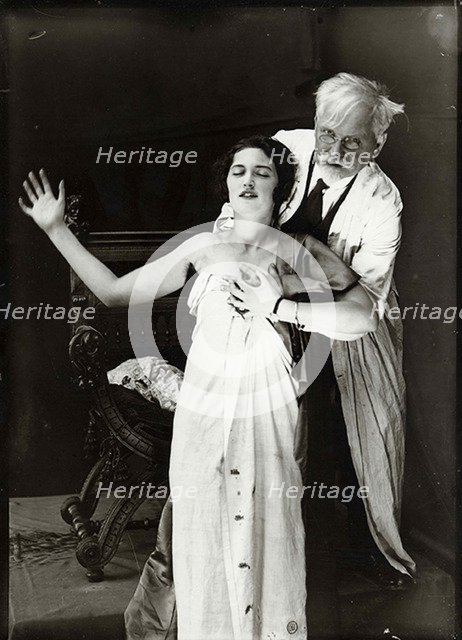 Alphonse Mucha and Jaroslava posing for poster DeForest Phonofilm, 1927.