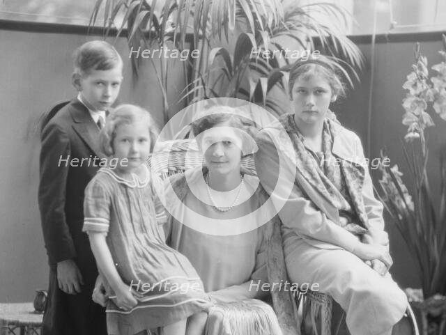 McCormick, Medill, family of, portrait photograph, 1927 May 8. Creator: Arnold Genthe.