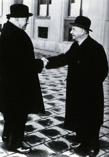 Sir Henry Hallett Dale and Otto Loewi. Creator: Unknown.