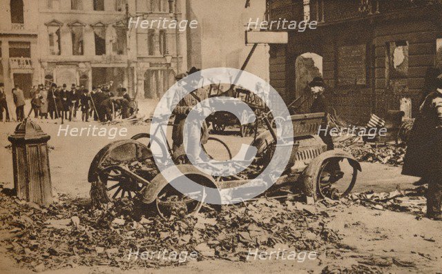 The Easter Rising, Ireland, 1916 (1935).  Artist: Unknown.