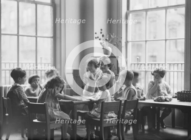 Jewish Federation activities involving children, 1934 Sept. 17. Creator: Arnold Genthe.
