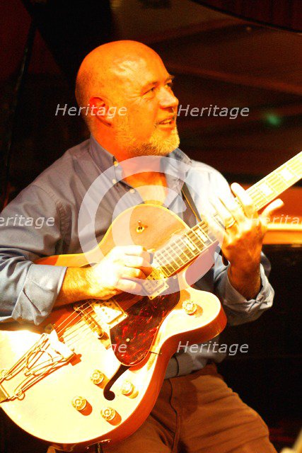 Tony Barnard, 606 Club, London.  Artist: Brian O'Connor