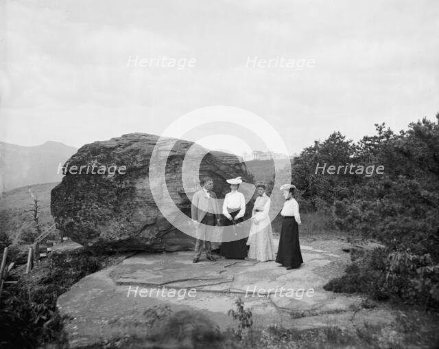 Mr. H.E. Eder and family at Bowlder i.e. Boulder Rock between