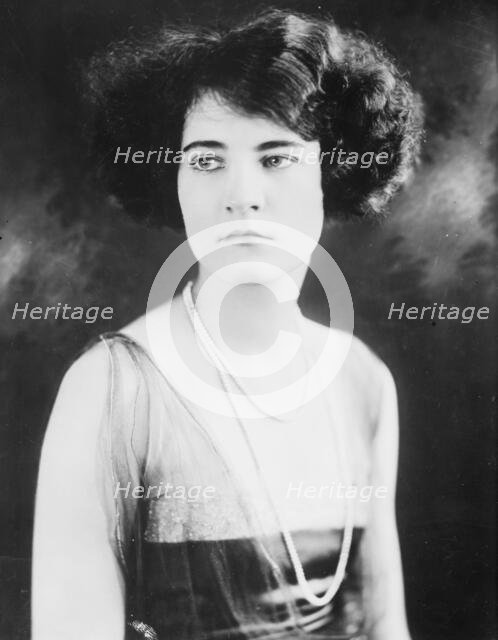 Mrs. J. St. C. Chaqueneau, between c1915 and c1920. Creator: Bain News Service.