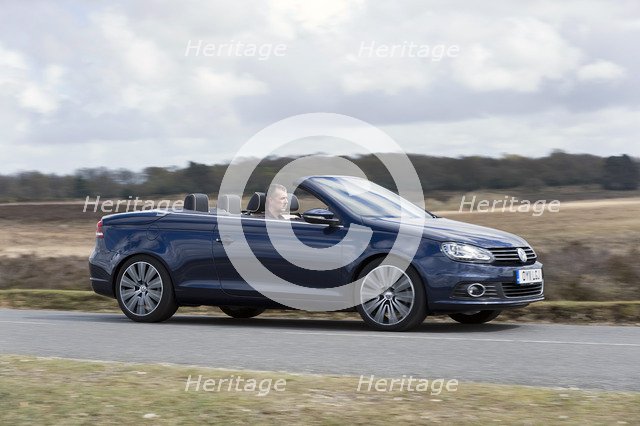 2011 Volkswagen EOS 2.0 Tdi Artist: Unknown.