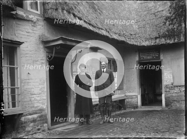 Royal Oak Inn, Wootton Rivers, Wiltshire, 1923. Creator: Katherine Jean Macfee.
