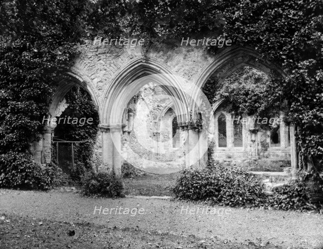 Chapter House, Netley Abbey, Hampshire, c1860-c1922.