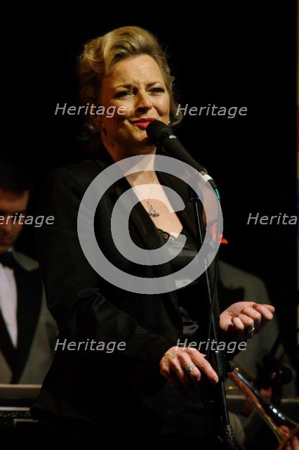 Claire Martin, Ropetackle Arts Centre, Shoreham, West Sussex, Jan 2016. Artist: Brian O'Connor.