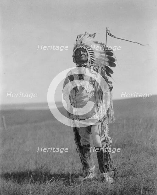 Arikara chief, c1908. Creator: Edward Sheriff Curtis.