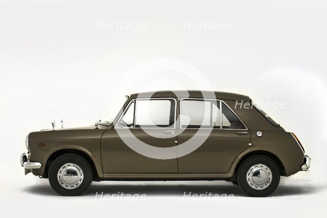 1970 Morris 1300. Creator: Unknown.