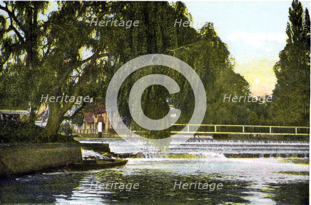 Marlow Weir, Buckinghamshire, 20th Century. Artist: Unknown